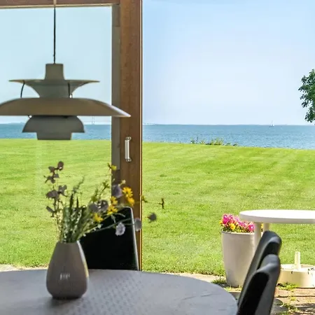 3 Bedroom Cozy In Frørup